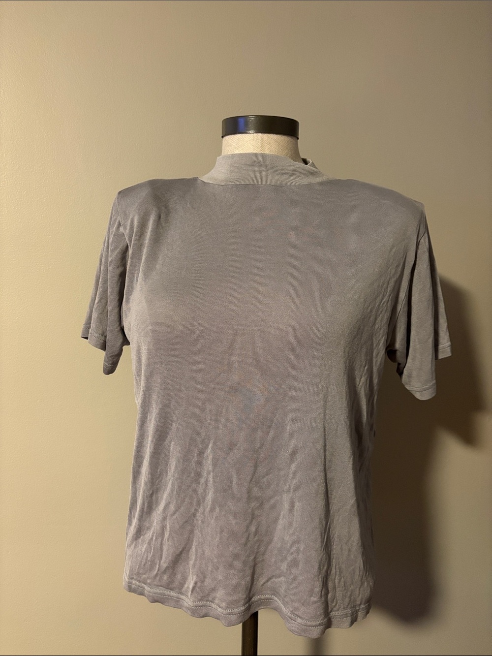 Diane Gilman Short Sleeve Crew Neck Tee - Light Gray